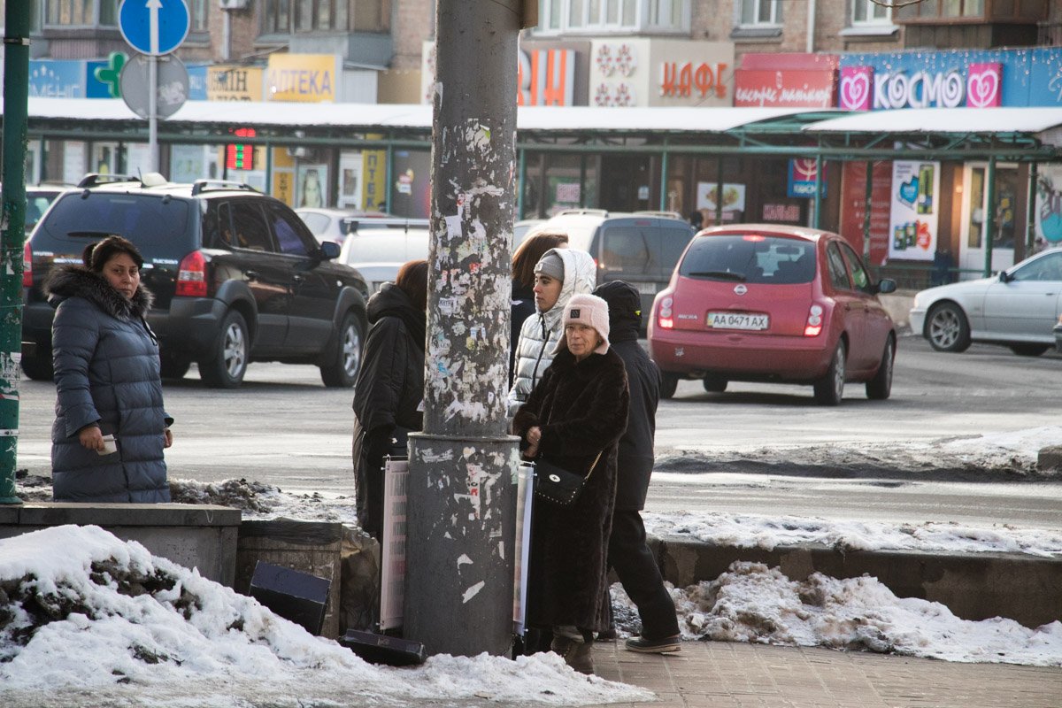 Вызов на линии экстренных служб поступил около 11:30 от прохожих