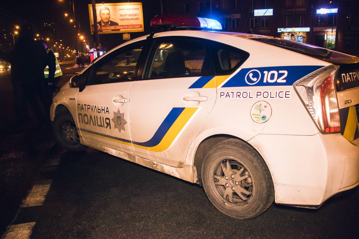 На месте происшествия работали сотрудники патрульной полиции На месте происшествия работали сотрудники патрульной полиции