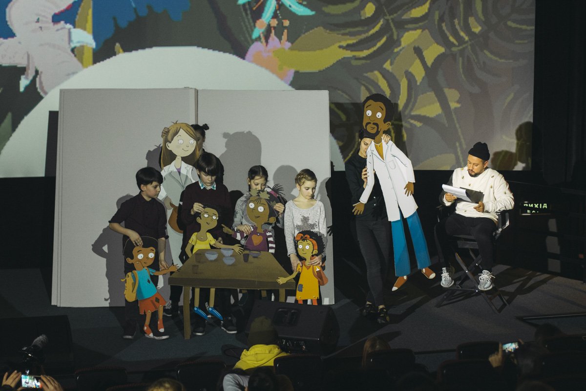 Они показали спектакль по сюжету книги