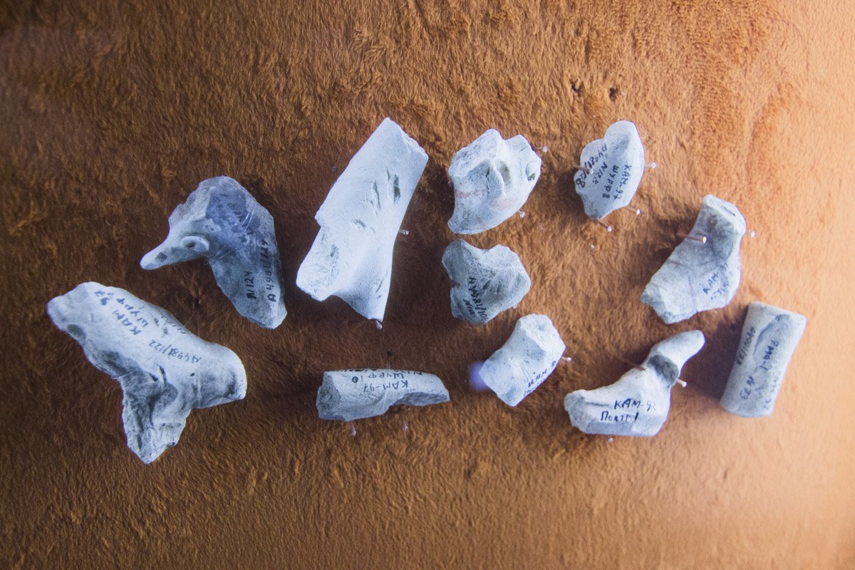 На выставке представили мелкие керамические изделия от древнерусской эпохи к новому времени На выставке представили мелкие керамические изделия от древнерусской эпохи к новому времени