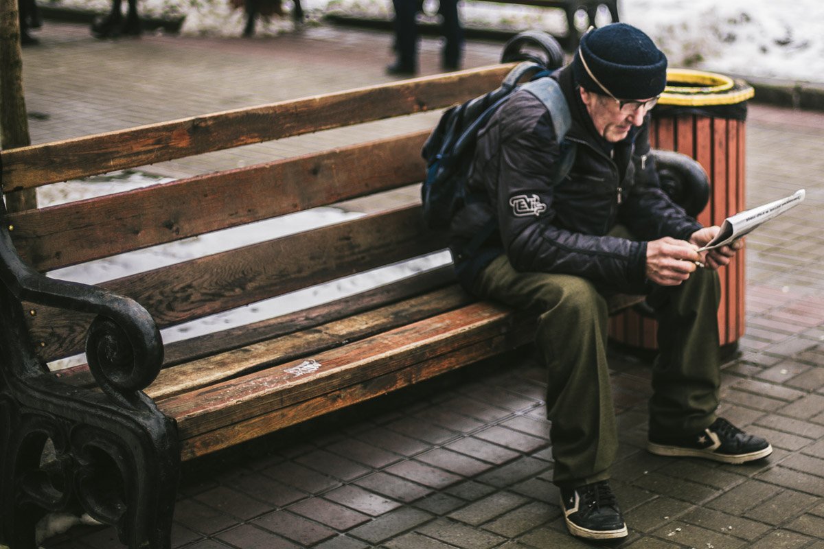 ... или объявления в прессе о знакомствах..? (старая школа помнит эти забавные рубрики в газетах) ... или объявления в прессе о знакомствах..? (старая школа помнит эти забавные рубрики в газетах)