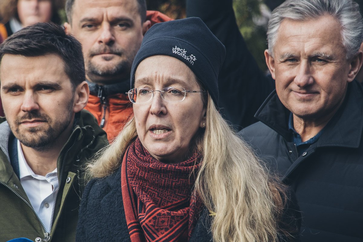 В пятницу, 15 февраля, в Киеве у Окружного административного суда руководство МОЗ провело брифинг В пятницу, 15 февраля, в Киеве у Окружного административного суда руководство МОЗ провело брифинг