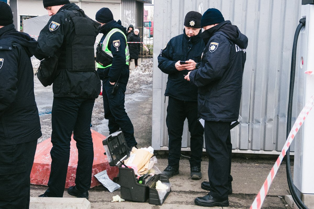 По непроверенной информации, причиной пожара мог стать поджог