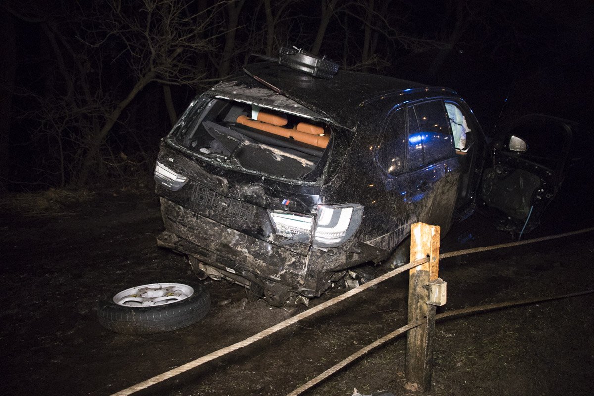 По словам очевидцев, немецкий автомобиль ехал на огромной скорости