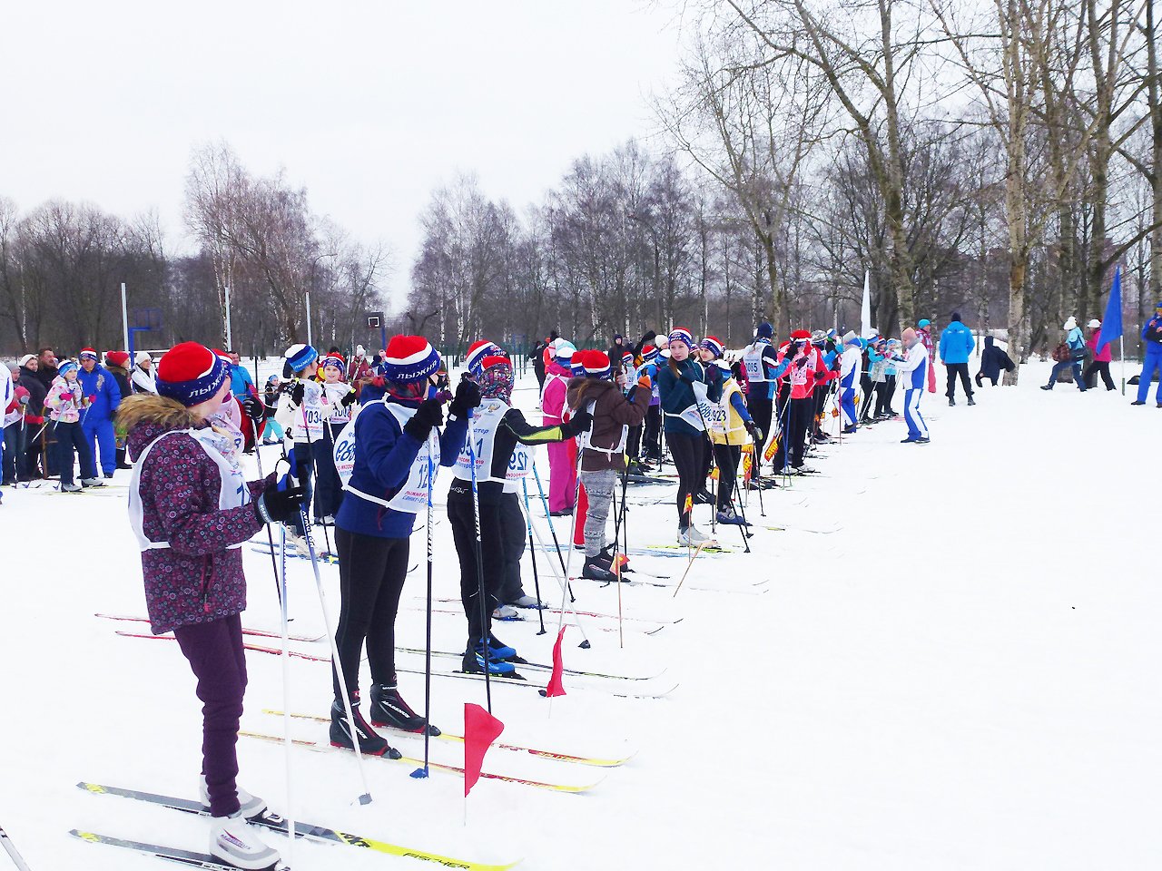 Эти соревнования подойдут как лыжным профи, так и тем, кто впервые стал на лыжи