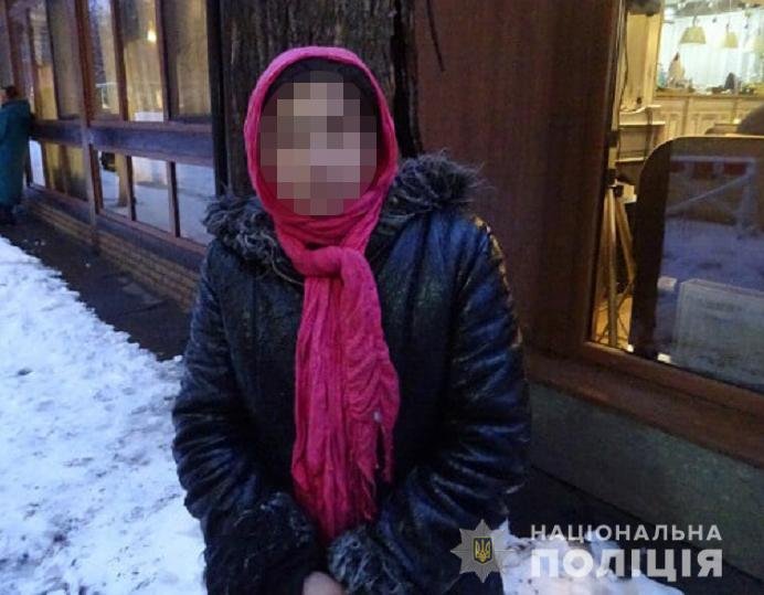 Полицейские задержали преступницу, которая при помощи гипноза ограбила мужчину