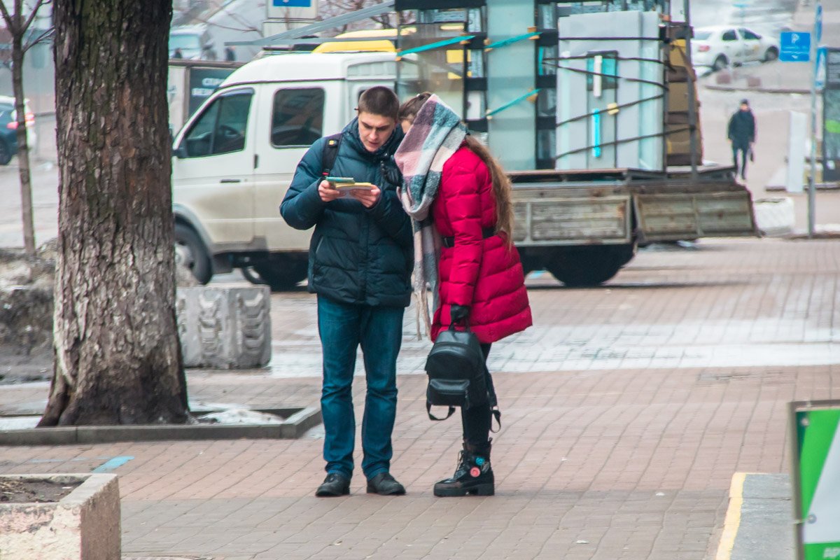 Хм, тут написано "зима", а на улице совсем не зимно Хм, тут написано "зима", а на улице совсем не зимно