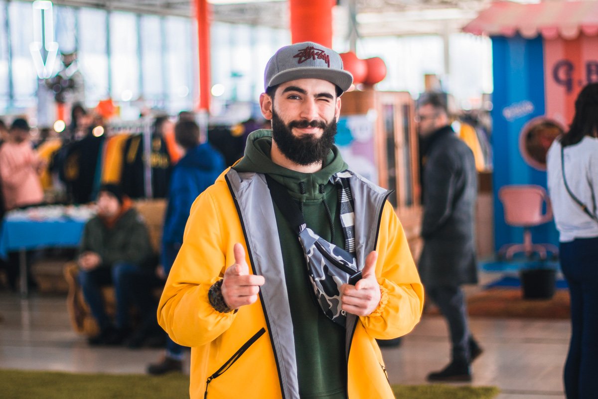 Эй, детка! Хорошего дня!