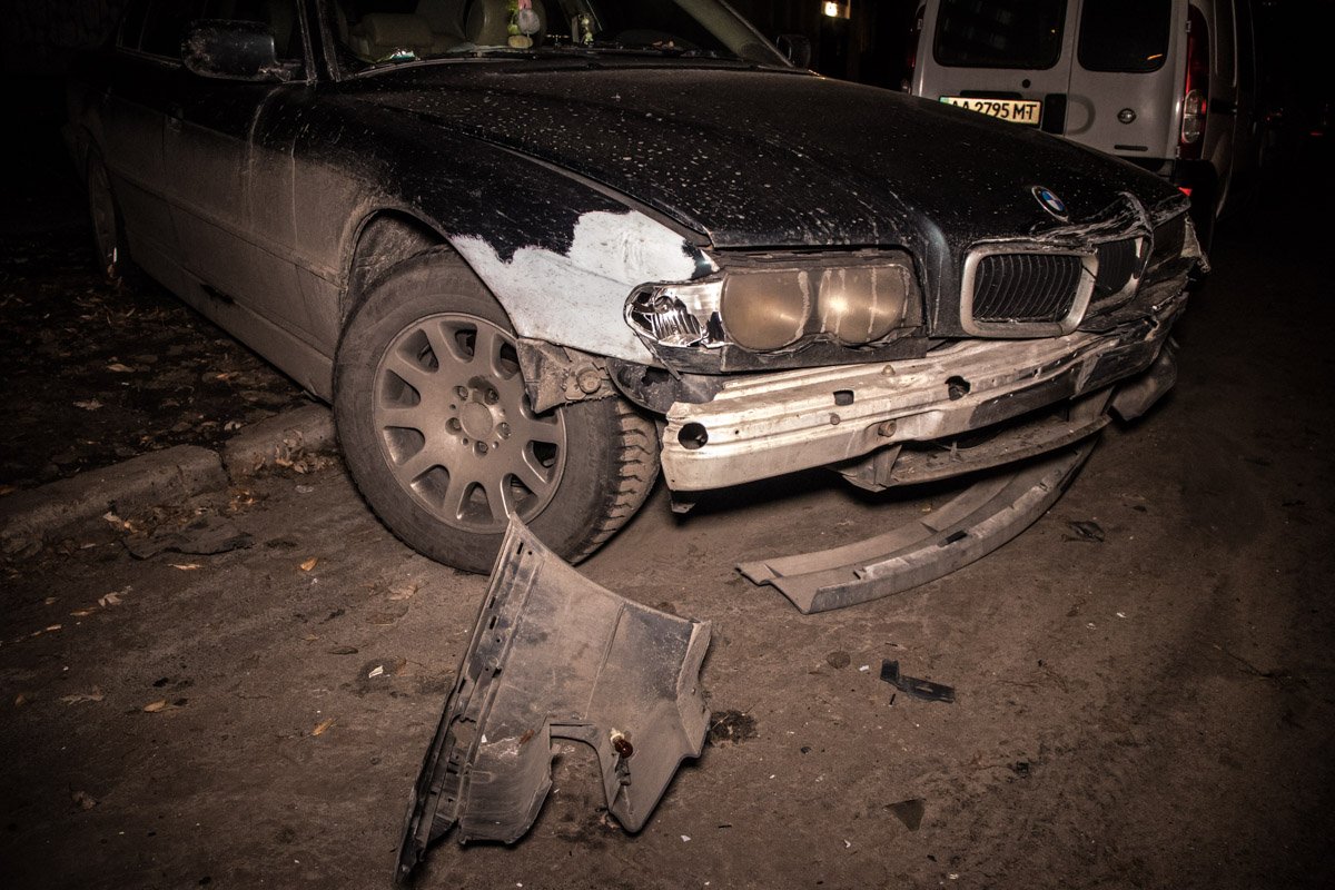 Пострадали автомобили Audi A8 и BMW 7