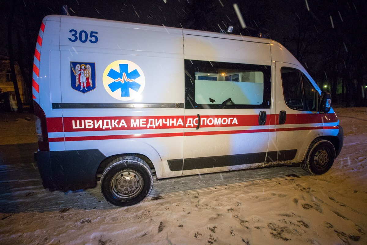 На место выезжали медики, но их помощь не понадобилась