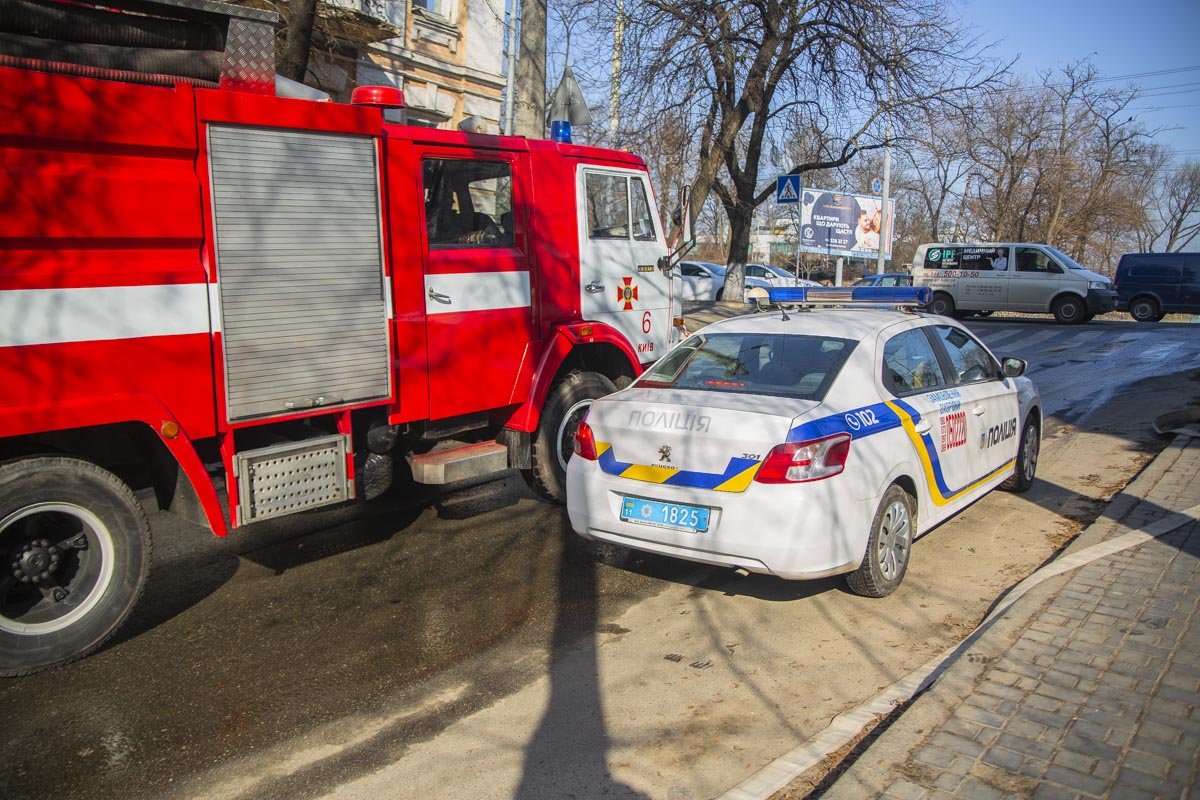 На месте работали три единицы пожарно-спасательной техники