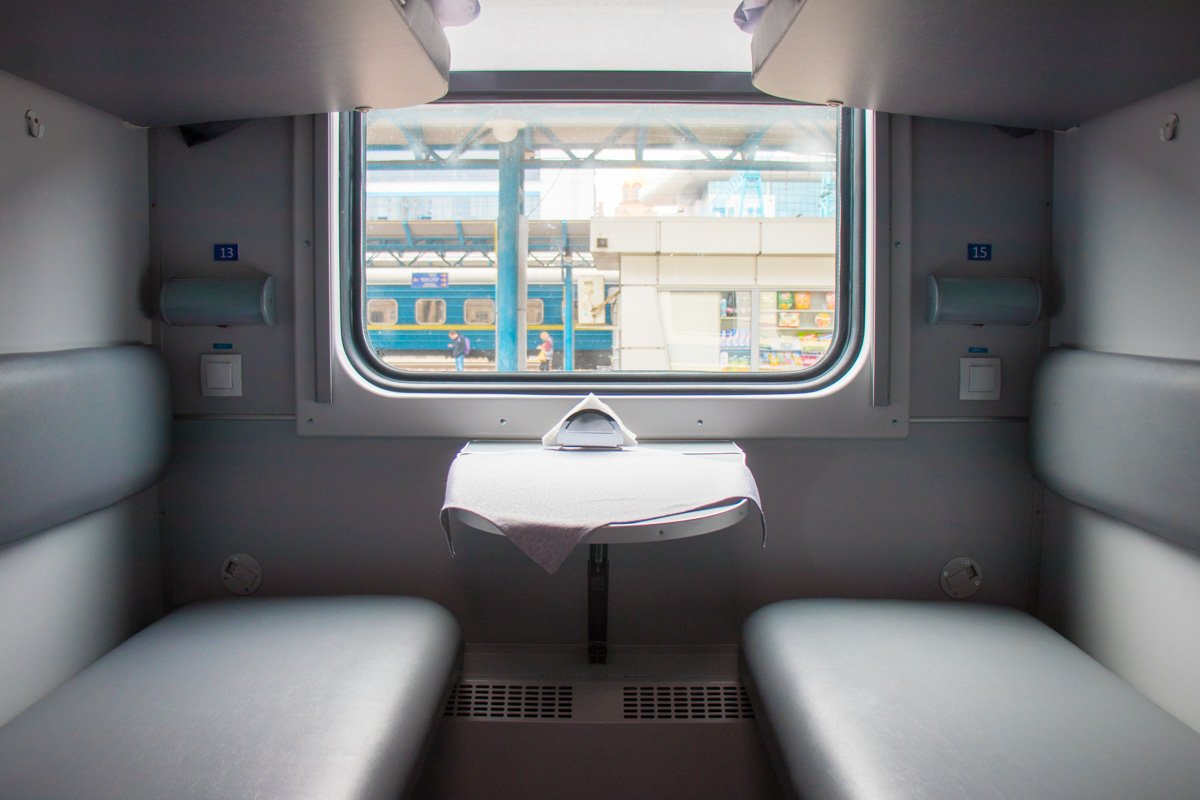 К 8 марта «Укрзалізниця» назначила 17 дополнительных поездов К 8 марта «Укрзалізниця» назначила 17 дополнительных поездов