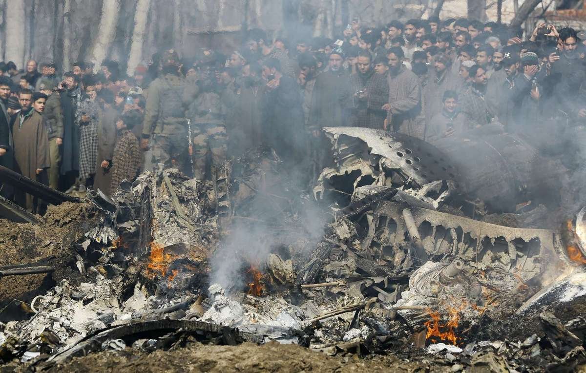 ВВС Пакистана сбили два истребителя ВВС Индии ВВС Пакистана сбили два истребителя ВВС Индии