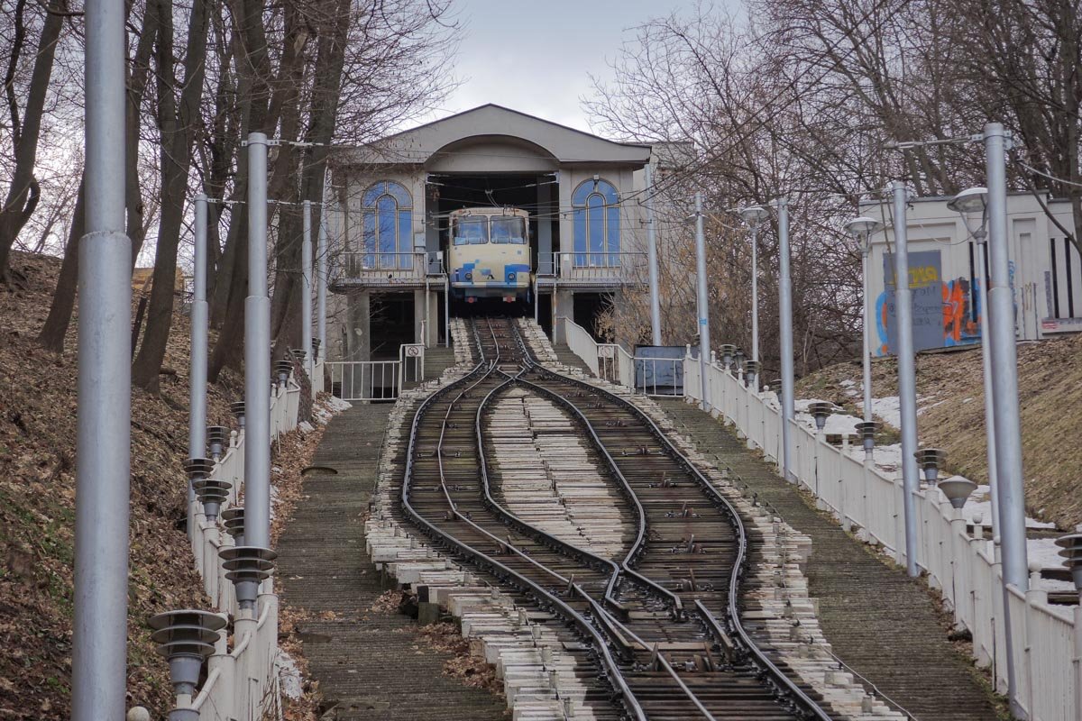 В стоимость ремонта входит укрепление склонов 