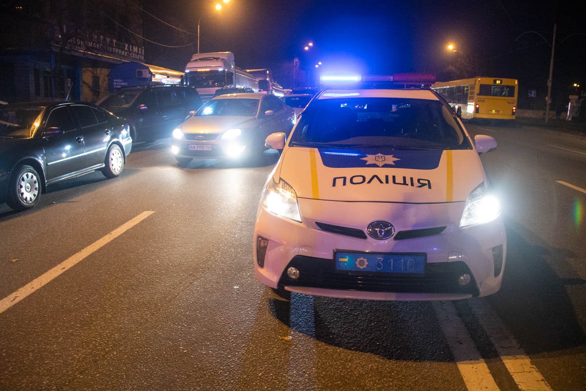 На время оформления ДТП движение по Харьковскому шоссе было затруднено