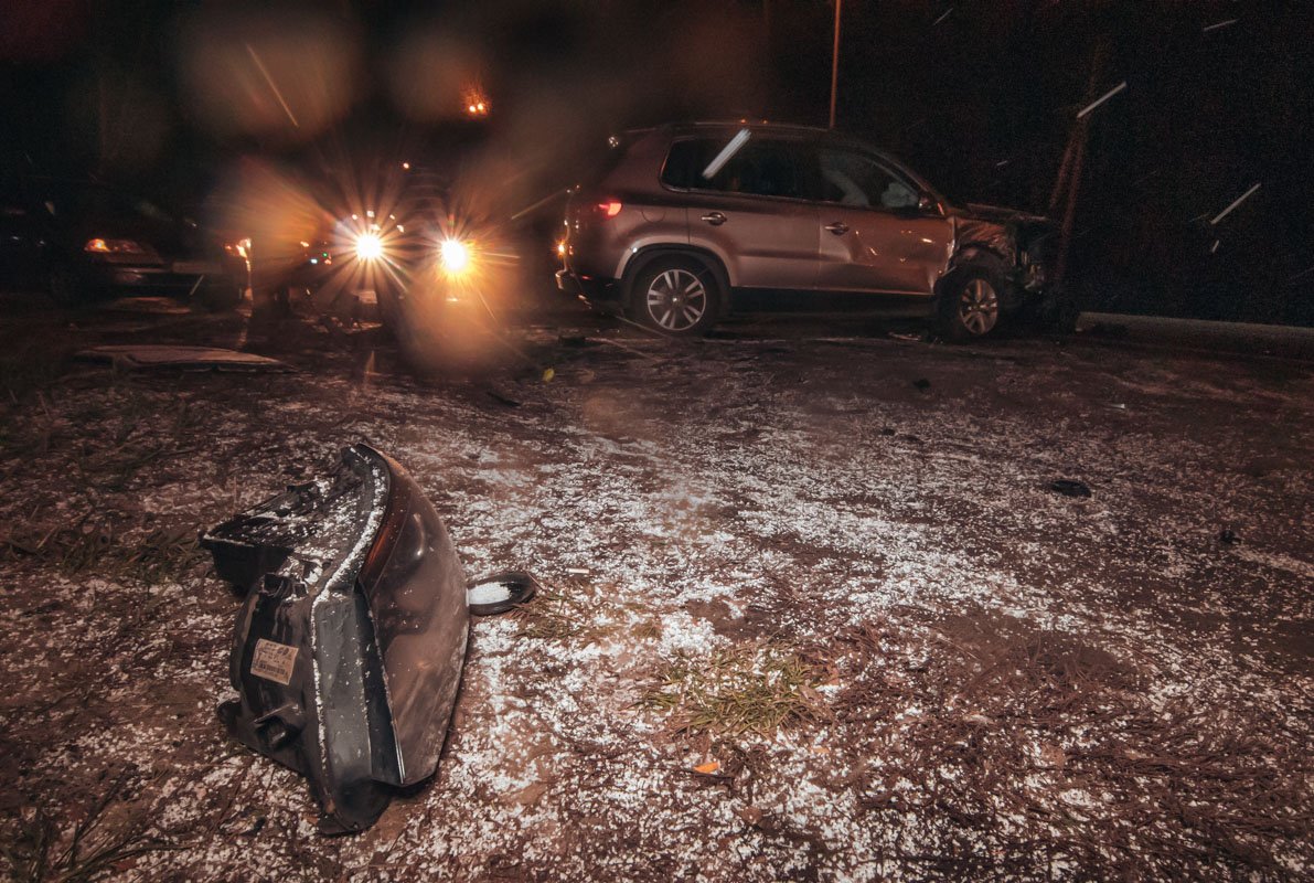 Единственной пострадавшей в результате ДТП стала девушка-пассажир Superb, которую водитель решил подвезти Единственной пострадавшей в результате ДТП стала девушка-пассажир Superb, которую водитель решил подвезти