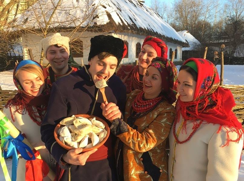 Во время празднования в Переяславе-Хмельницком проведут народные обряды