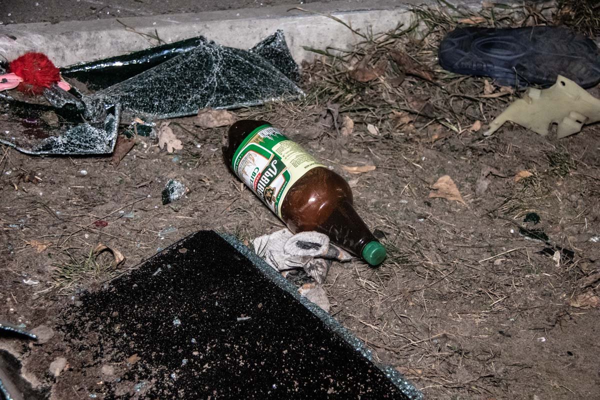 В результате аварии пострадали водитель и женщина-пассажир В результате аварии пострадали водитель и женщина-пассажир