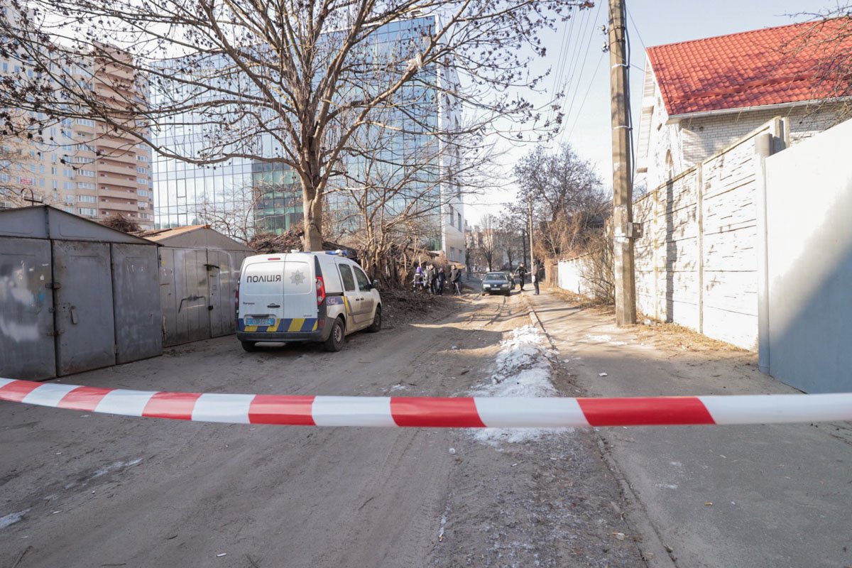В воскресенье, 3 марта, в Киеве на улице Фрометовской, что в Голосеевском районе, нашли труп младенца
