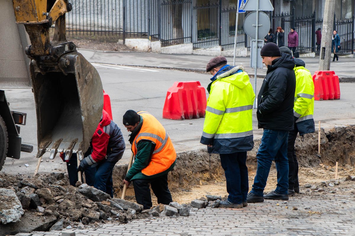 Также в ходе ремонта на улице появится новое дорожное покрытие, а фигурные элементы мощения появятся на тротуаре.