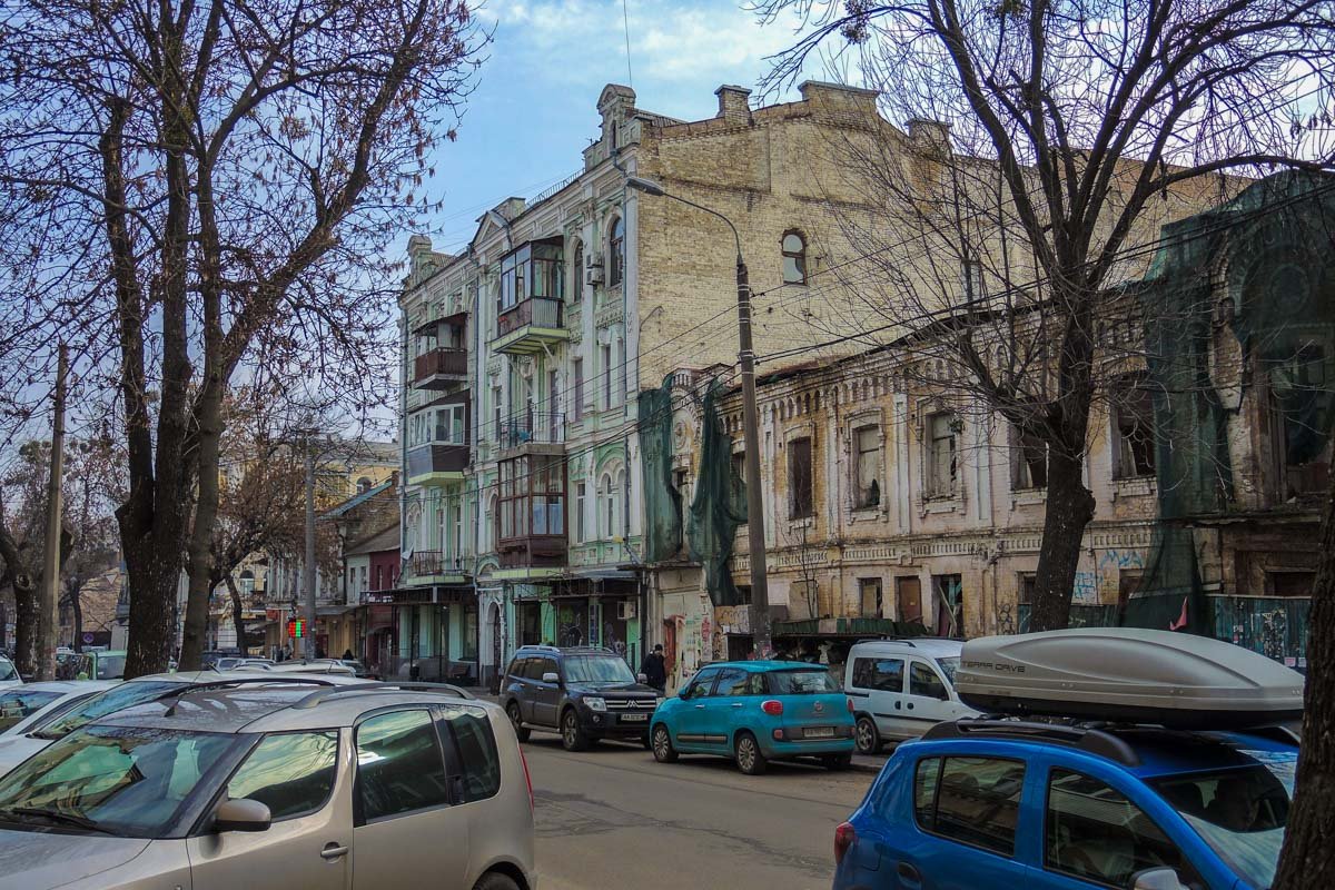 Согласно сообщению на сайте КГГА, всего с улицы убрали 145 незаконных средств Согласно сообщению на сайте КГГА, всего с улицы убрали 145 незаконных средств