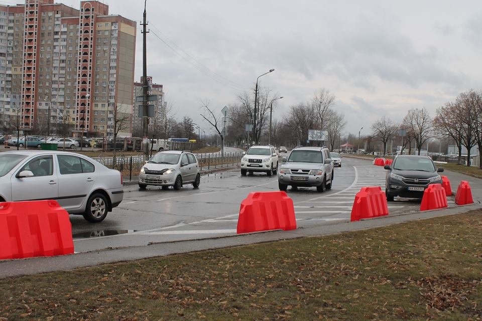 Это позволит разгрузить основную магистраль по проспекту Маяковского на выезде с Троещины Это позволит разгрузить основную магистраль по проспекту Маяковского на выезде с Троещины