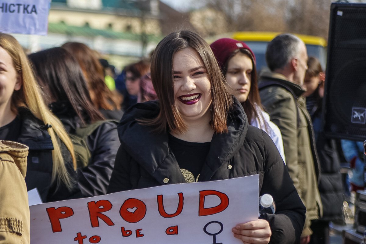 Улыбка - лучшее средство от грусти Улыбка - лучшее средство от грусти