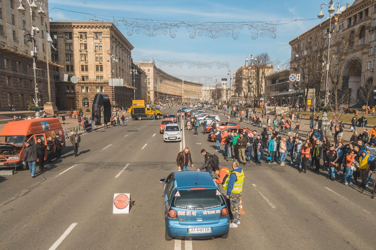  Кроме того, они сообщили, что ответственно готовятся к событию, изучают маршруты, тренируются преодолевать слалом