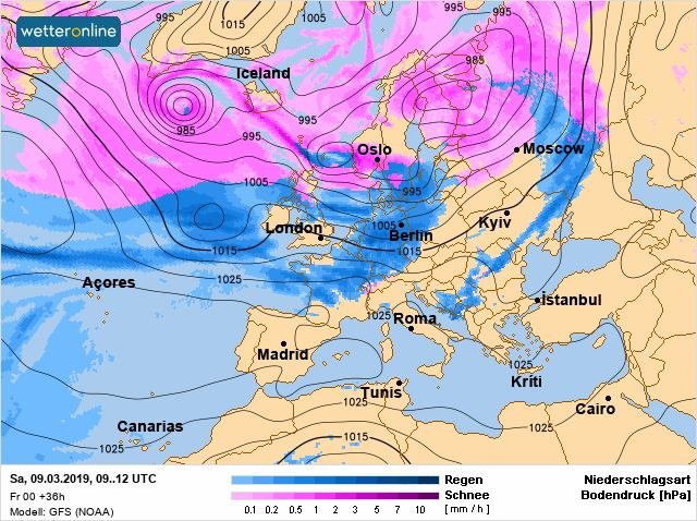 Дневная температура воздуха в субботу составит 12°C Дневная температура воздуха в субботу составит 12°C