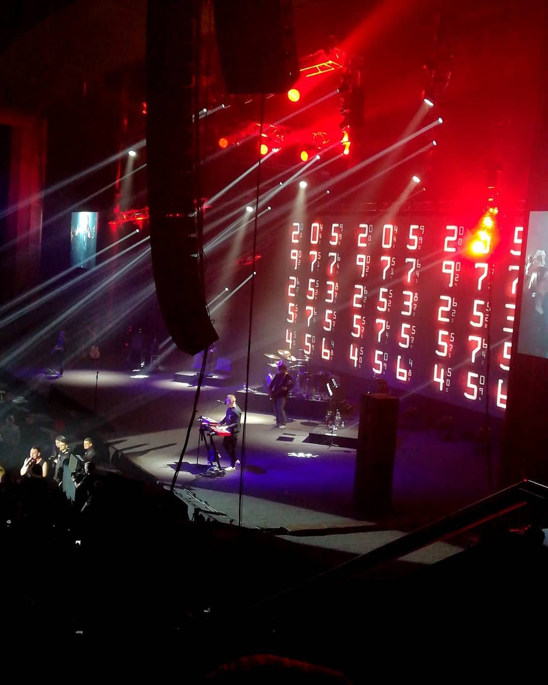 @3rixter поделился подборкой фото с концерта, которые отлично передают атмосферу происходящего @3rixter поделился подборкой фото с концерта, которые отлично передают атмосферу происходящего