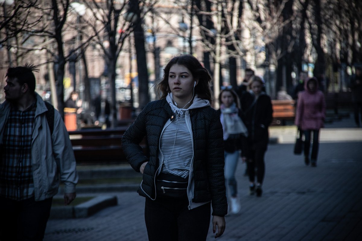 Интересно, куда это они поглядывают? Хочется верить, что в светлое и позитивное продолжение дня Интересно, куда это они поглядывают? Хочется верить, что в светлое и позитивное продолжение дня