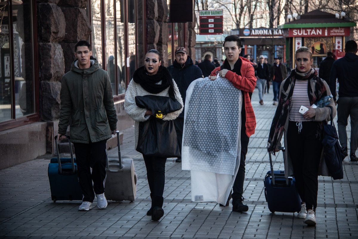 А с правильным - и переезд (это ведь переезд?) может пройти легко и позитивно А с правильным - и переезд (это ведь переезд?) может пройти легко и позитивно