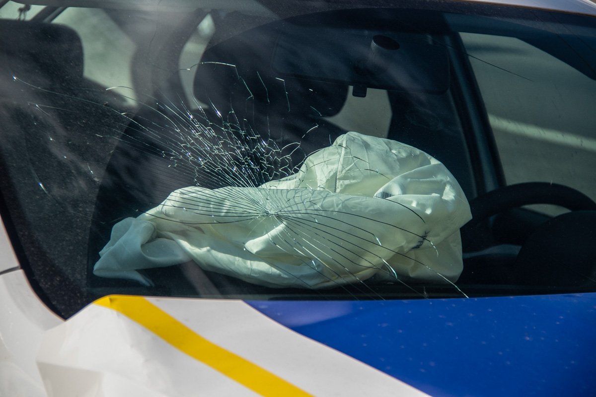 Также на аварию приезжали медики, которые оказали первую помощь и госпитализировали пострадавших