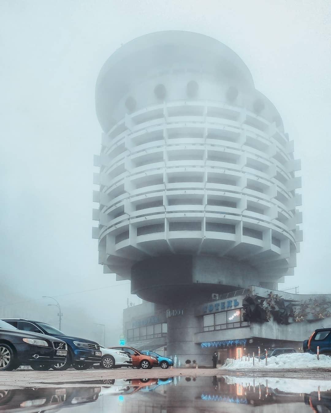 Очень хочется стать туманом и раствориться. Фото: @rostikarts Очень хочется стать туманом и раствориться. Фото: @rostikarts