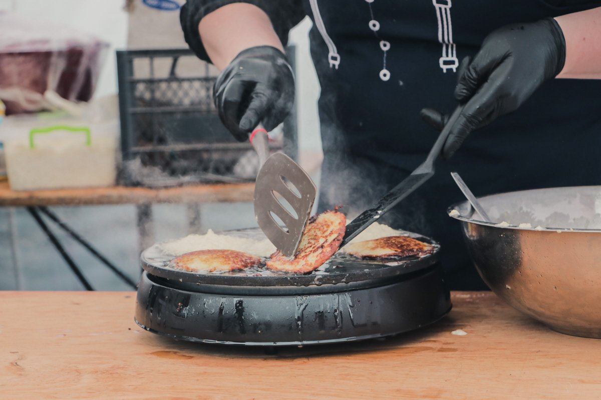 Ароматы меся на гриле разносили по всей территории ВДНГ Ароматы меся на гриле разносили по всей территории ВДНГ