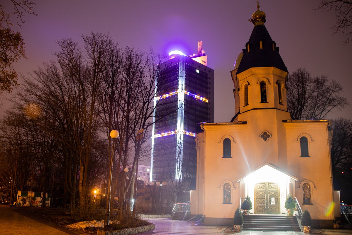 Церковь в ожидании первых утренних прихожан