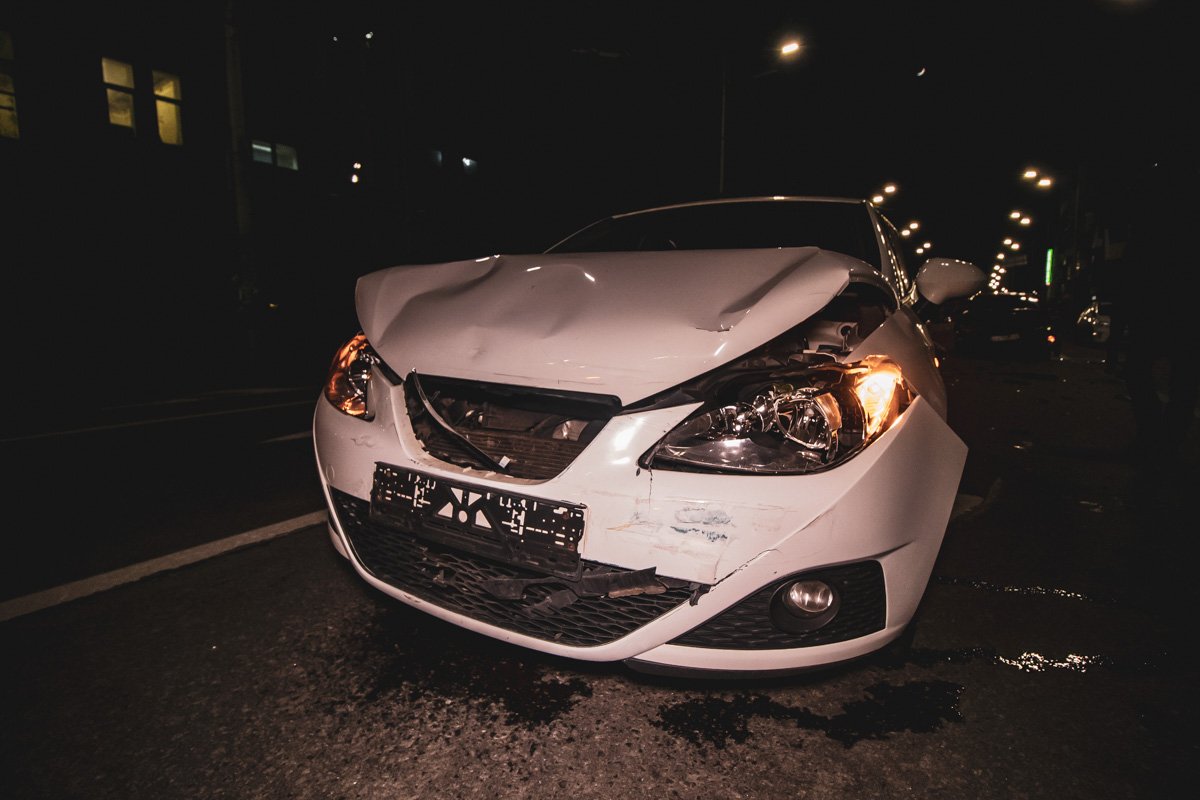 Seat, в свою очередь, въехал в Mercedes