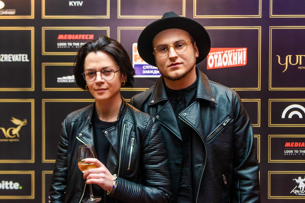 На препати присутствовали десятки известных людей