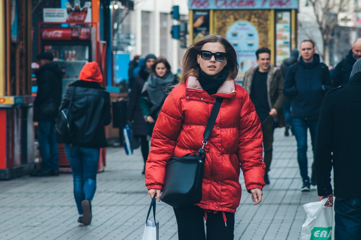 Отсутствие солнца и синего неба - еще не повод снимать солнцезащитные очки Отсутствие солнца и синего неба - еще не повод снимать солнцезащитные очки