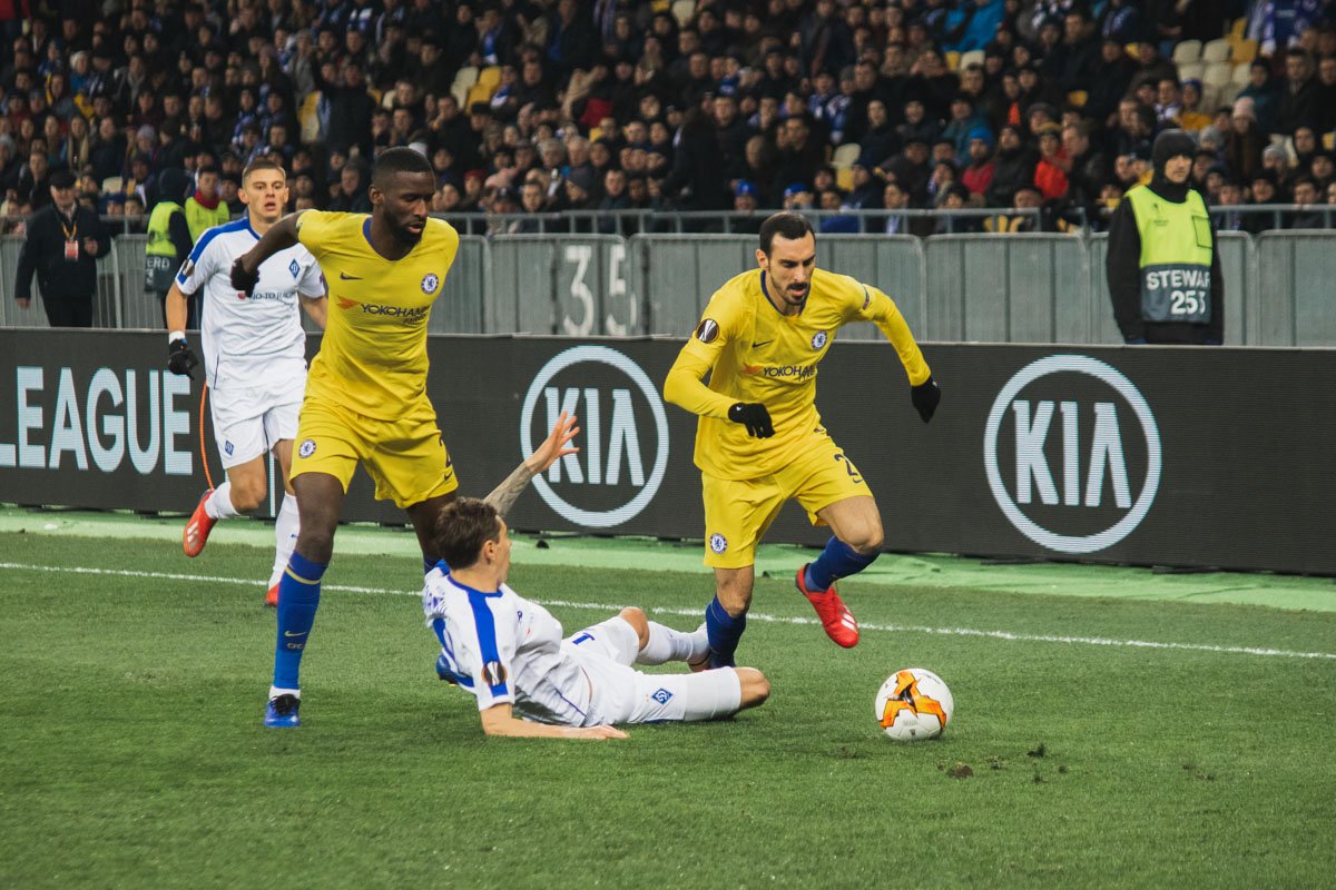 Однако на деле большую часть матча киевлянам пришлось обороняться. И тут Гармашу было уже не до голевых подвигов