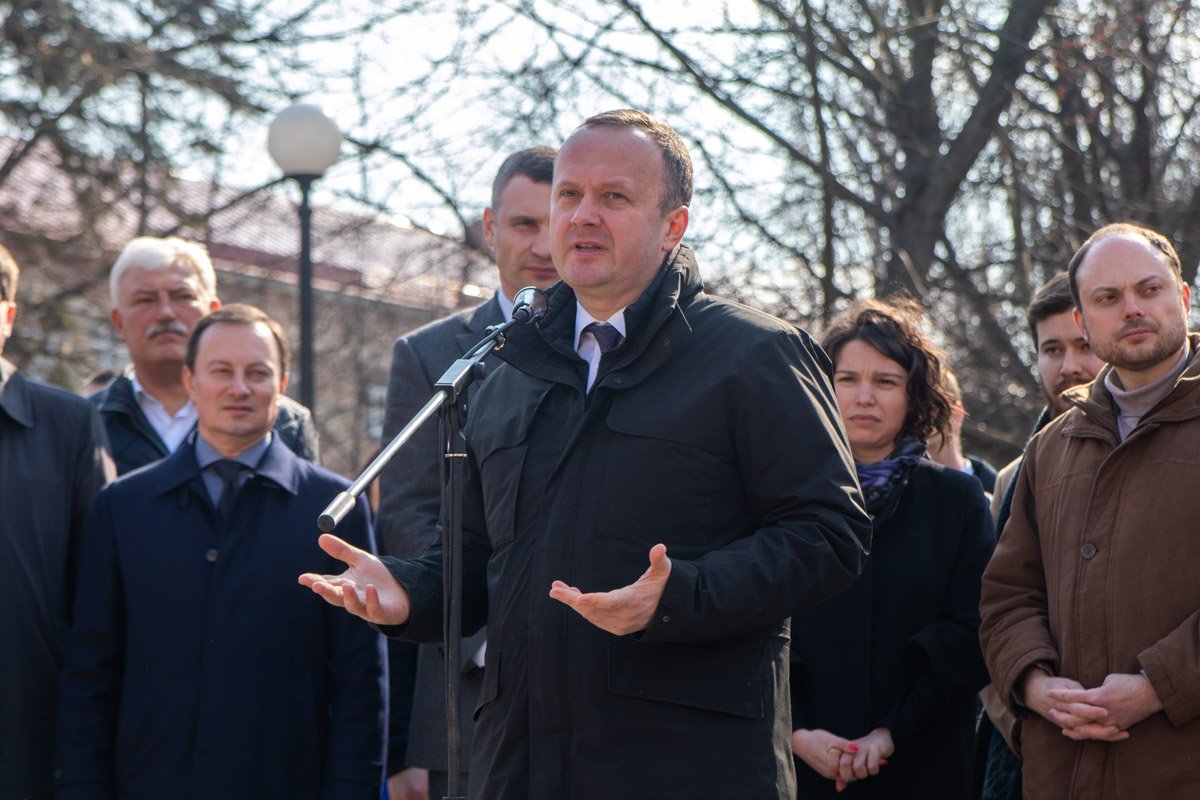 Министр экологии и природных ресурсов Украины Остап Семерак 