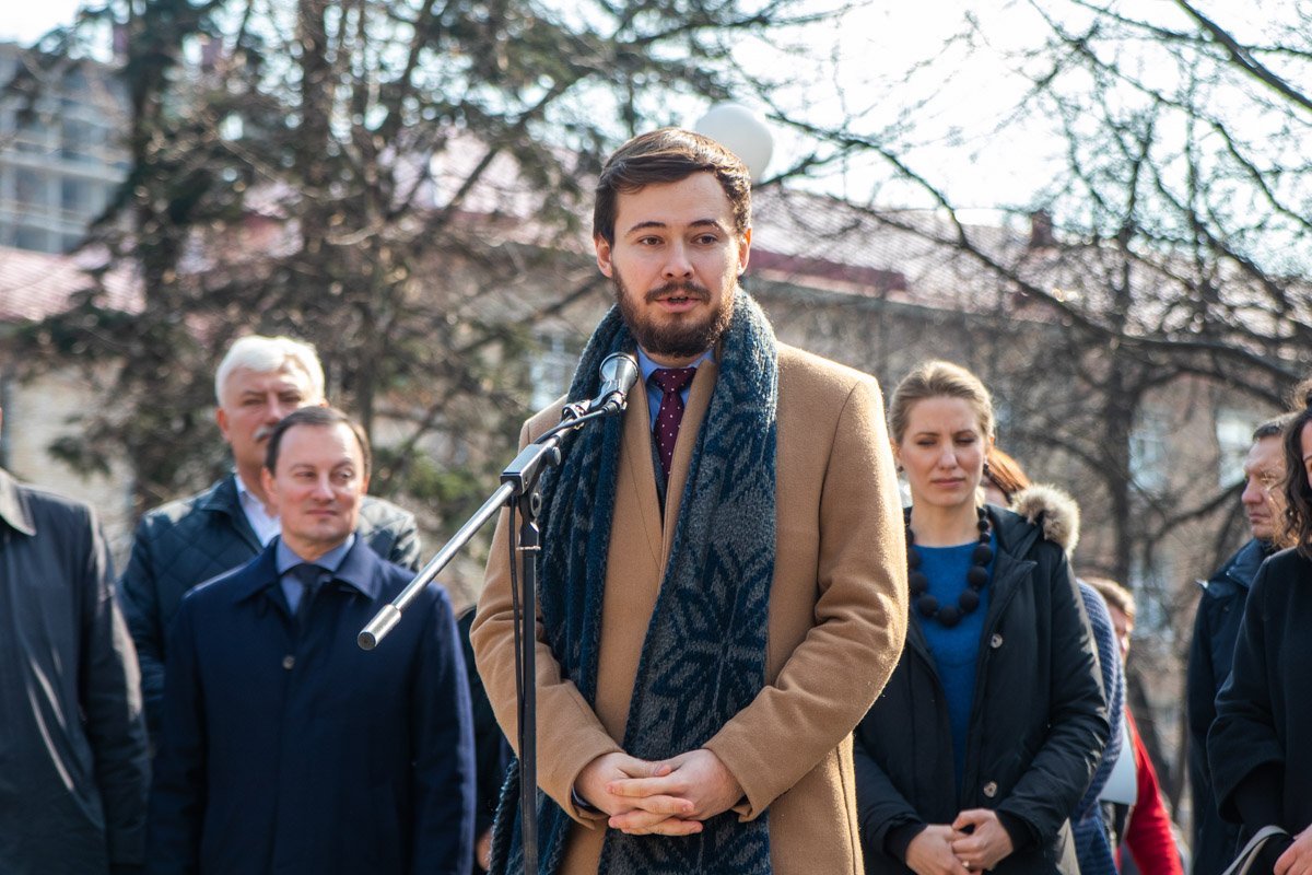 Директор продвижения фонда Свободной России(Украина) Григорий Фролов считает несправедливым смерть политика