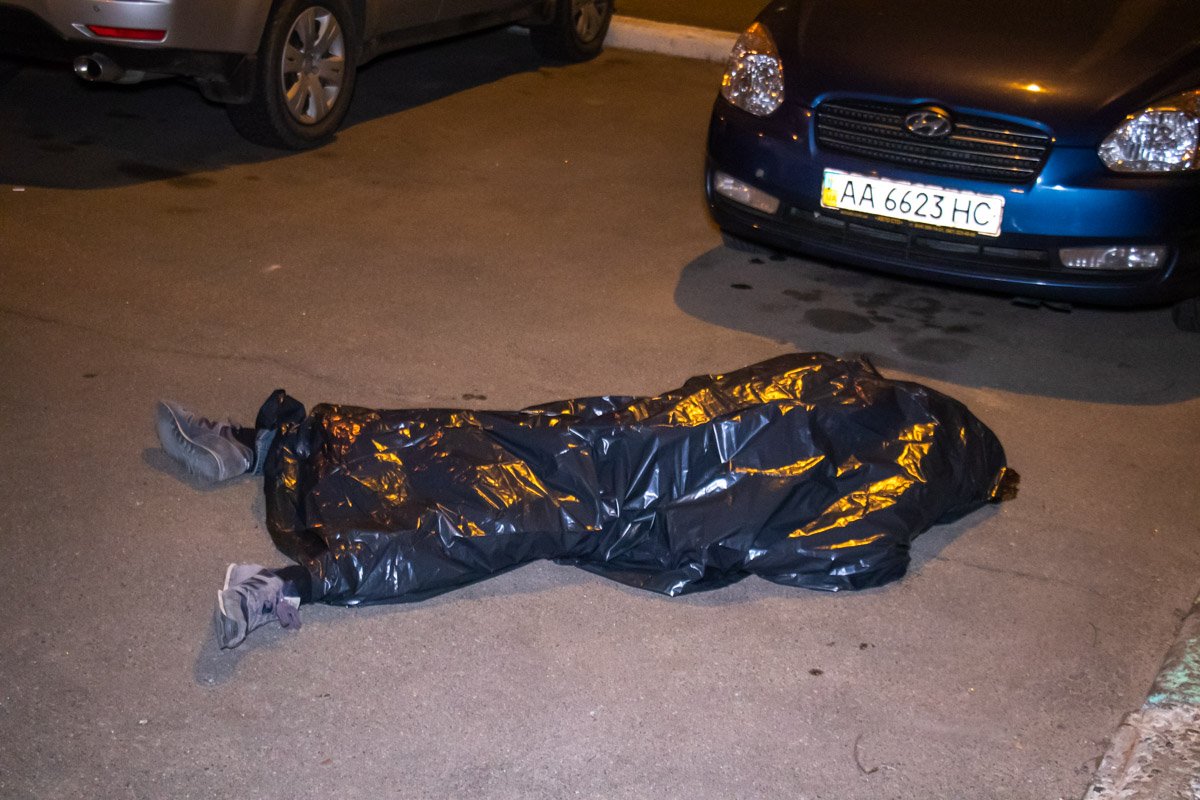 В пятницу, 15 марта, возле НАУ произошел смертельный инцидент