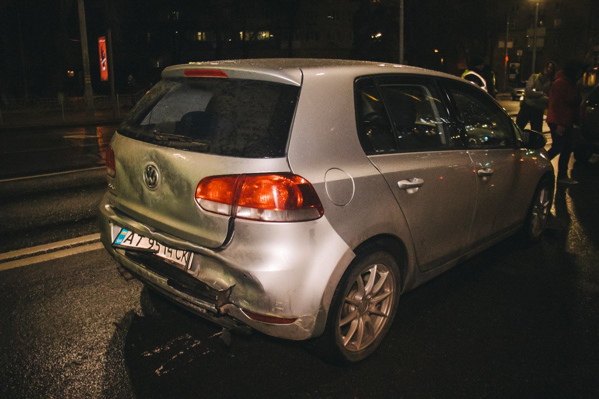 Водителя «немца» госпитализировали с травмой шеи Водителя «немца» госпитализировали с травмой шеи