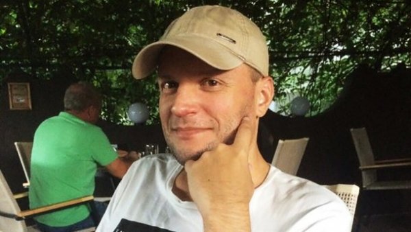 В субботу, 16 марта, в Киеве скончался журналист украинского издания "Фокус" Святослав Секунов В субботу, 16 марта, в Киеве скончался журналист украинского издания "Фокус" Святослав Секунов