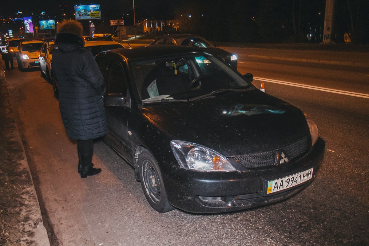 Столкнулись Mitsubishi Lancer и Chevrolet Malibu