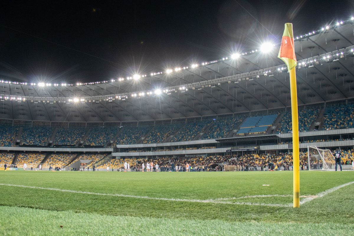 Футболисты сборной активно готовятся к матчам отбора на Евро Футболисты сборной активно готовятся к матчам отбора на Евро