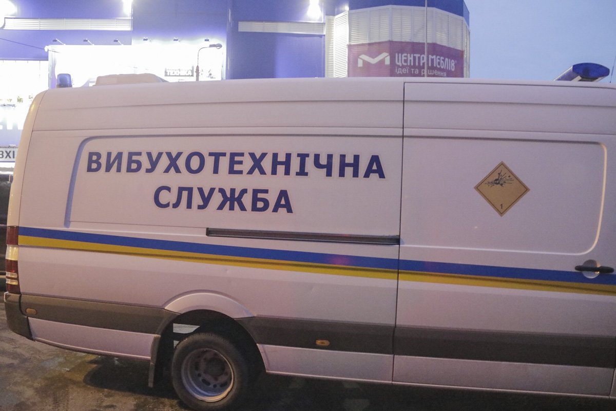 На месте работали спасатели, следственно-оперативная группа, а также сотрудники газовой инспекции