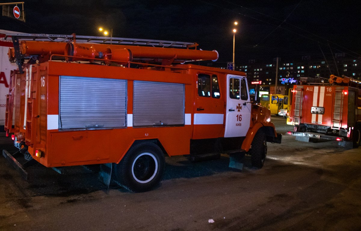 К счастью, огонь не распространился и помощь пожарных не понадобилась