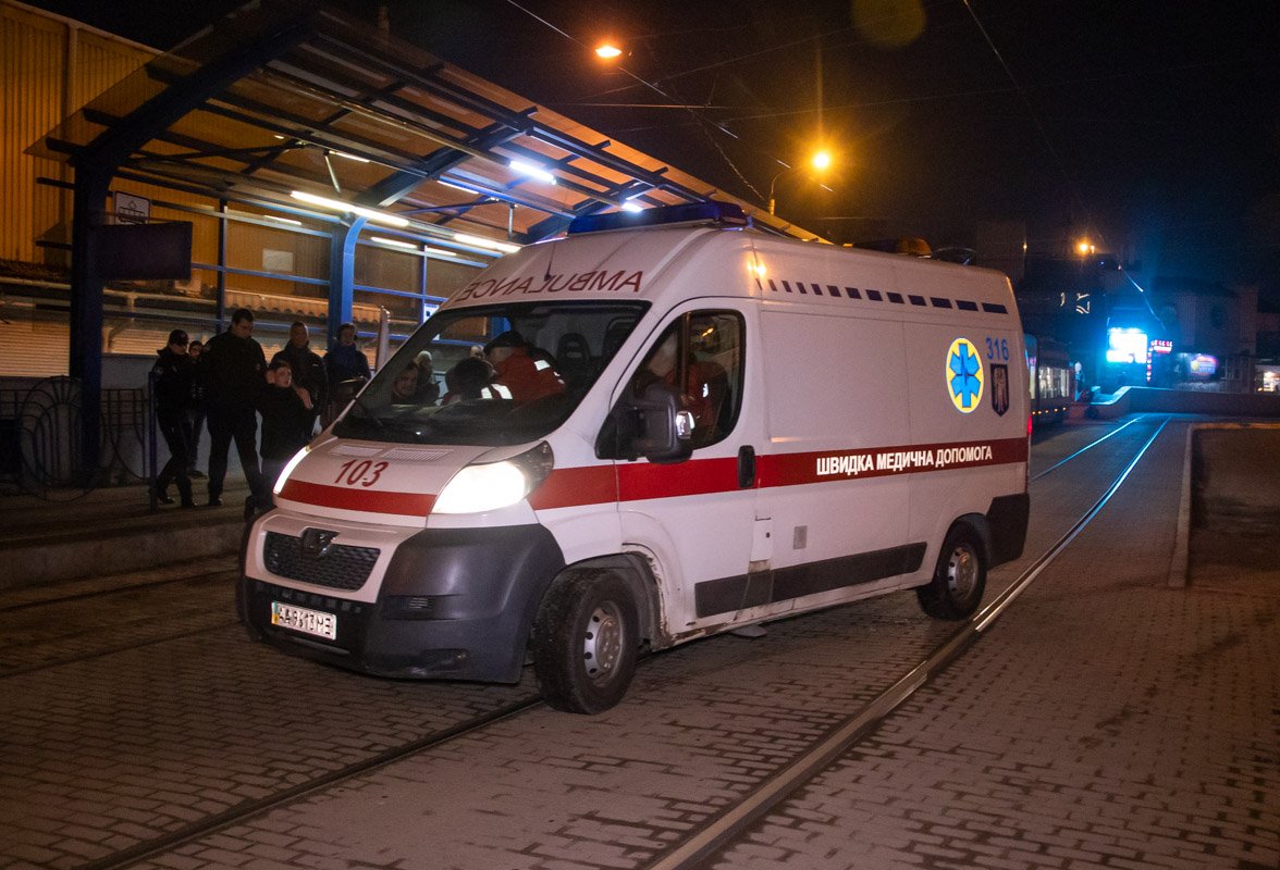 Пострадавший не хотел ехать в больницу Пострадавший не хотел ехать в больницу